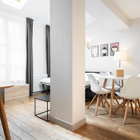 Apparts De L'Oncle Louis Versailles Eksteriør billede